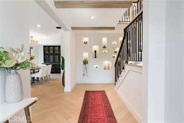 3860 Daisy CIR, Seal Beach, CA 90740