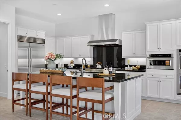 Chatsworth, CA 91311,21219 Currant Ct