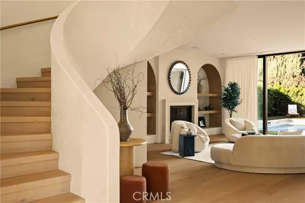 Encino, CA 91316,5006 Enfield AVE
