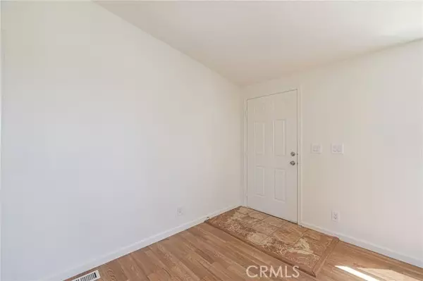 Mojave, CA 93501,26321 Olanche