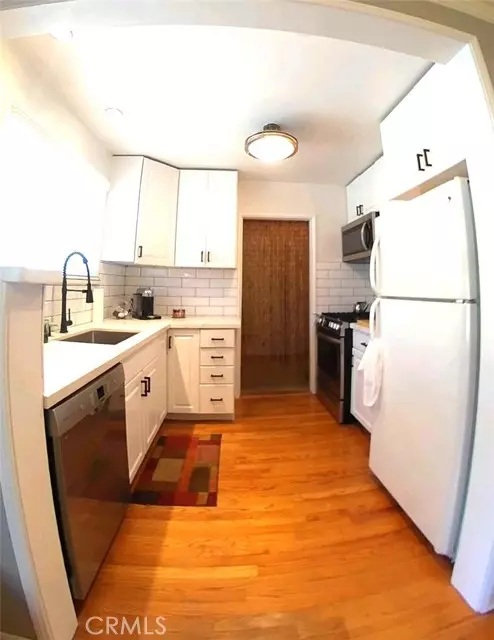 Los Angeles, CA 90039,4131 Perlita AVE B