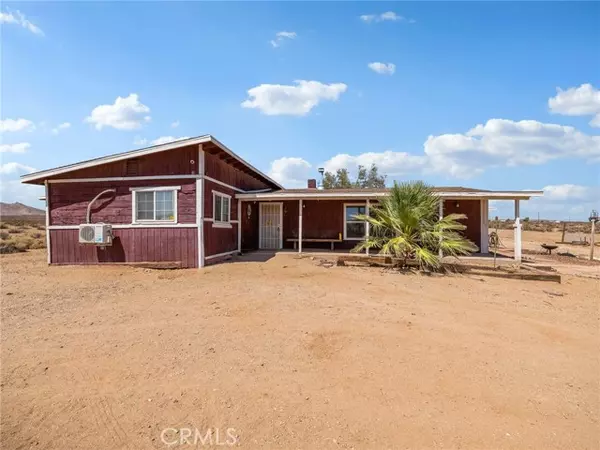 19876 Stoddard WLS, Apple Valley, CA 92307