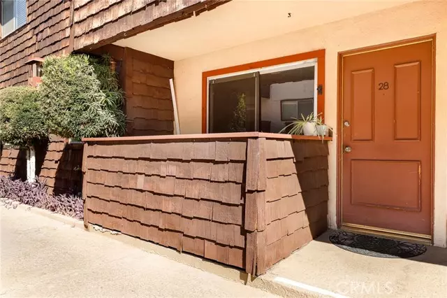 5403 Newcastle AVE 28, Encino, CA 91316