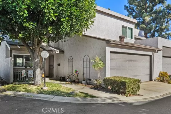 Anaheim, CA 92806,438 N Via Capri