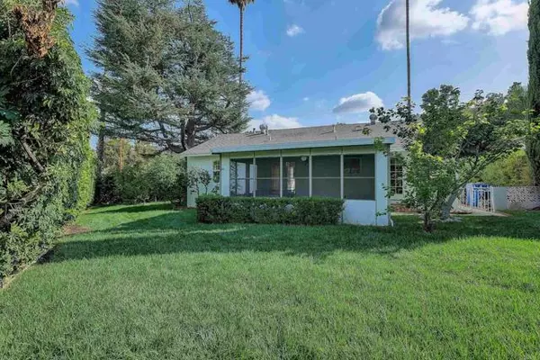 Sunland, CA 91040,8645 APPERSON ST