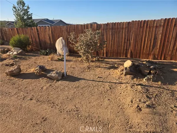 55560 Massachusets AVE, Landers, CA 92285