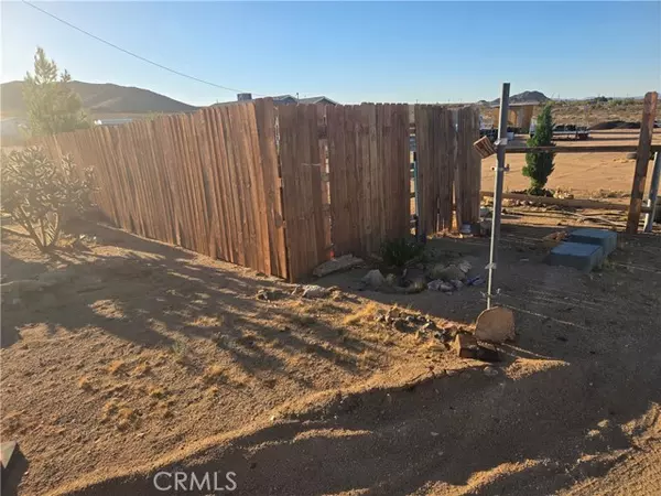 Landers, CA 92285,55560 Massachusets AVE