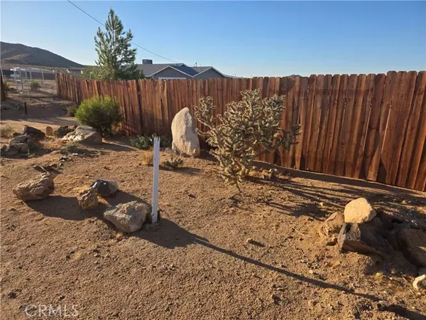 Landers, CA 92285,55560 Massachusets AVE