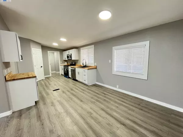 Hayward, CA 94545,2187 Bourbon  Dr.