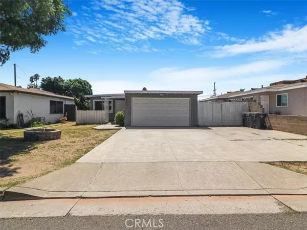 Huntington Beach, CA 92647,7802 Newman AVE
