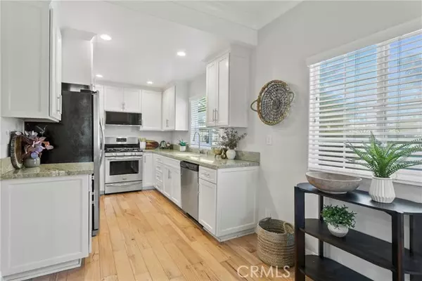Huntington Beach, CA 92648,704 Lake ST 61