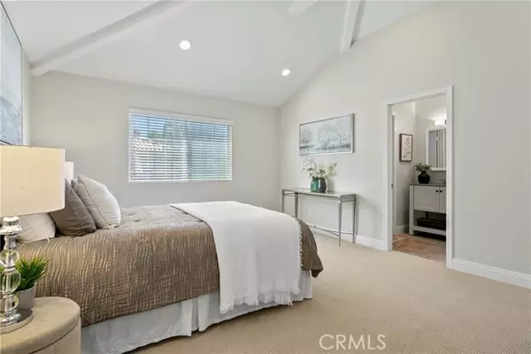 Huntington Beach, CA 92648,704 Lake ST 61