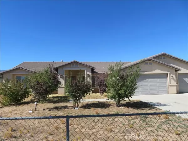 Phelan, CA 92371,9322 Hollywood CT