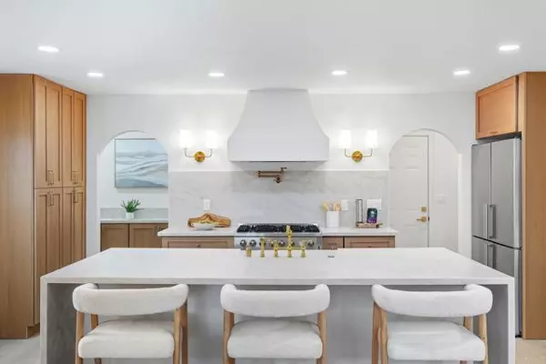 206 E Emerson ST, Chula Vista, CA 91911