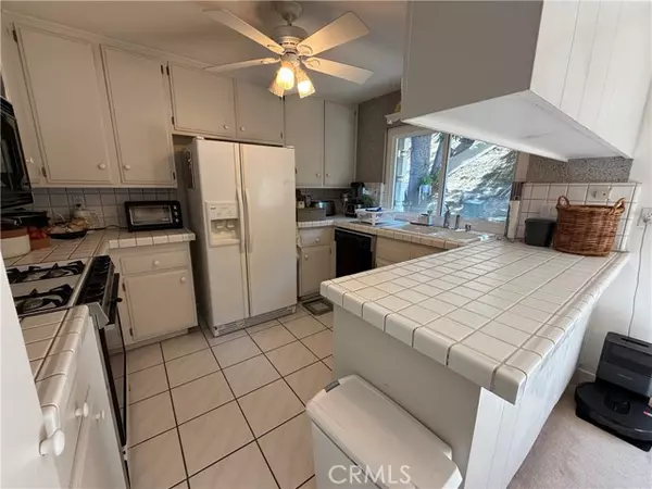 West Hills, CA 91307,7254 Pomelo RD