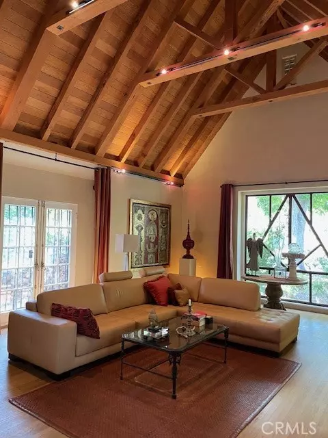 Claremont, CA 91711,470 W 11th ST