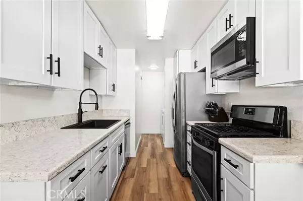 Mission Viejo, CA 92691,26368 Via Roble 24