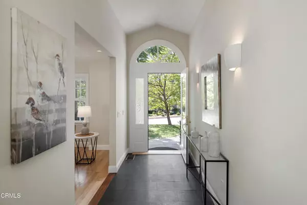 La Canada Flintridge, CA 91011,4616 Castle RD