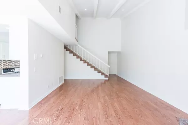 Northridge, CA 91325,18452 Lemarsh ST 48