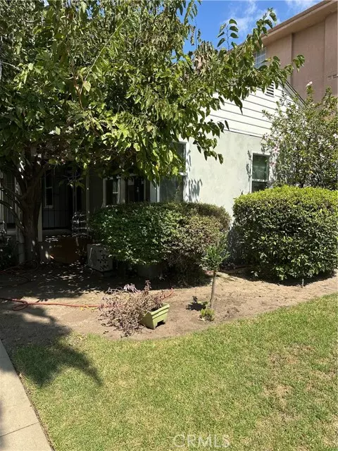 429 E Valencia, Burbank, CA 91501
