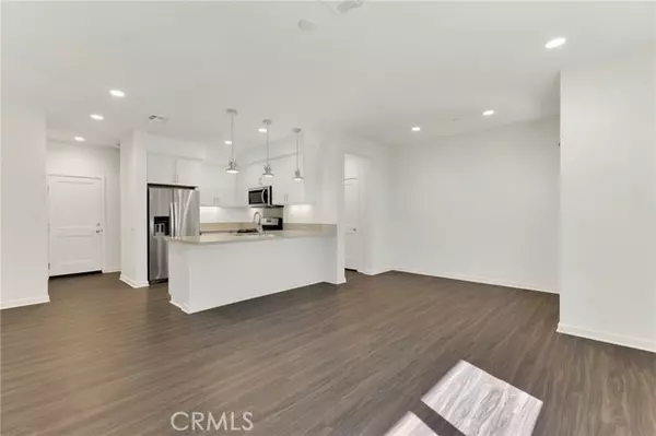 Simi Valley, CA 93065,139 Farmhouse DR 5
