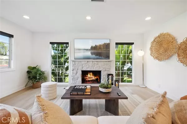 North Hollywood, CA 91606,6105 Bellingham AVE