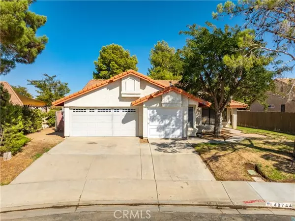 40744 Via Valor, Palmdale, CA 93551