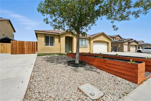 Rosamond, CA 93560,2351 Alpaca AVE