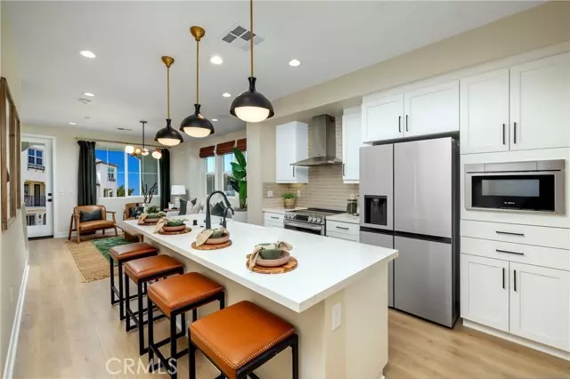 1321 Cantada CT, El Cajon, CA 92019