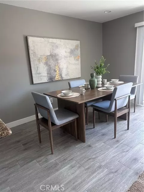 Orange, CA 92868,700 W La Veta AVE O-5