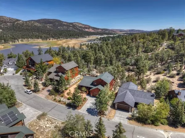 Big Bear Lake, CA 92315,453 Fallen Leaf