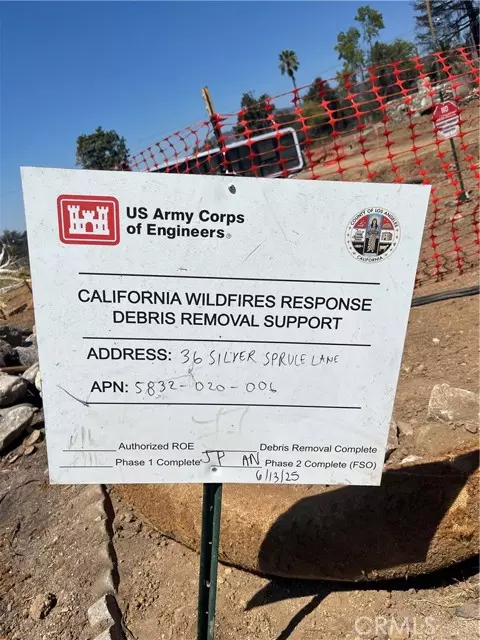 Altadena, CA 91001,36 Silver Spruce LN