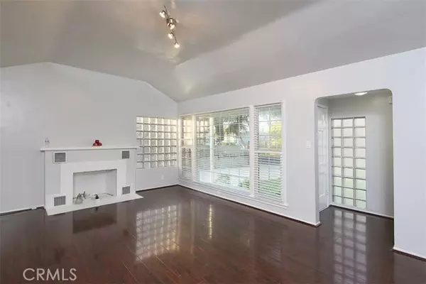 El Monte, CA 91732,11946 Fairview St