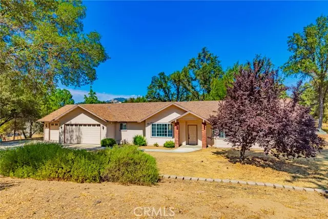 41028 Shandee LN, Ahwahnee, CA 93601