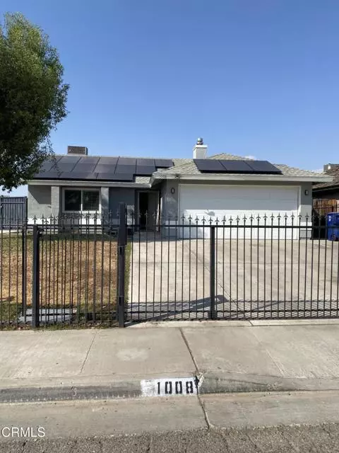 Bakersfield, CA 93307,1008 Tuscany CT