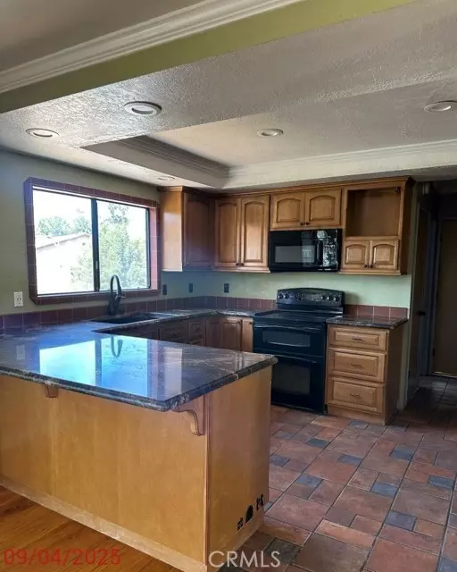 Canyon Lake, CA 92587,22551 Canyon Lake S