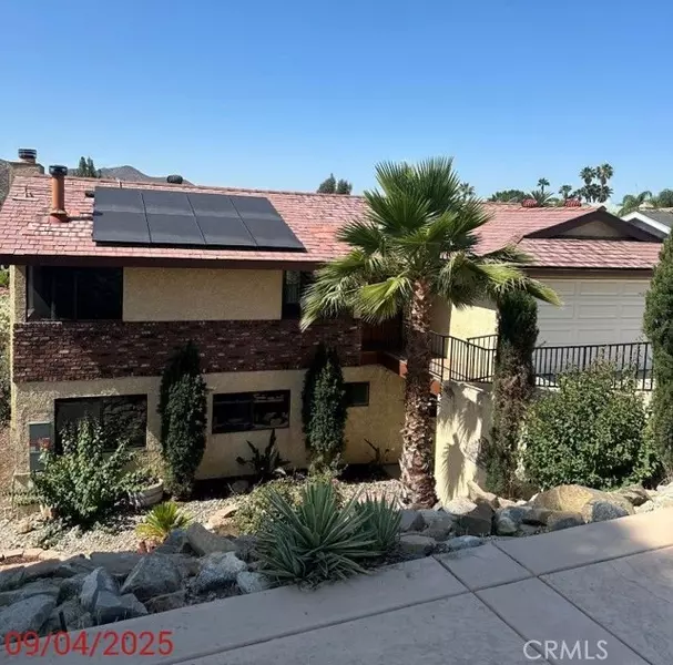 22551 Canyon Lake S, Canyon Lake, CA 92587