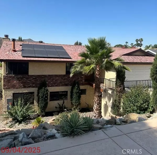 Canyon Lake, CA 92587,22551 Canyon Lake S