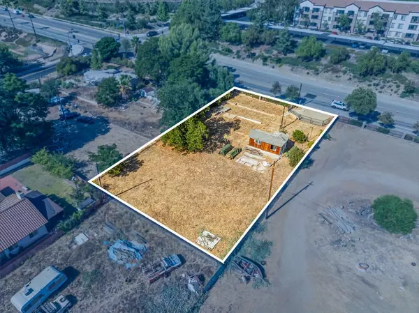 Murrieta, CA 92562,24409 Jefferson AVE