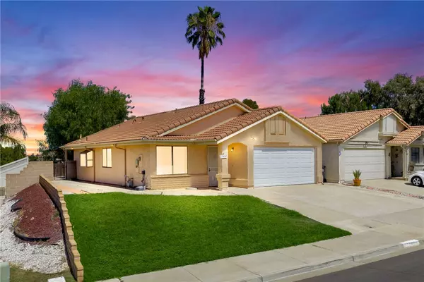 27404 El Puente ST, Menifee, CA 92586