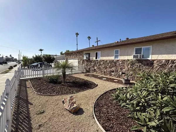 Chula Vista, CA 91911,898 Date Ave