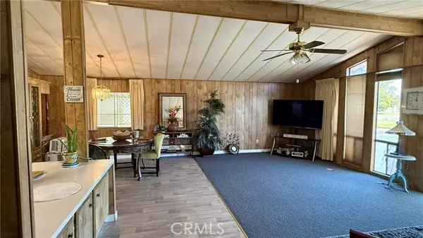 Hemet, CA 92543,1300 W Menlo 128