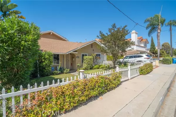 Redondo Beach, CA 90278,2703 Gates AVE
