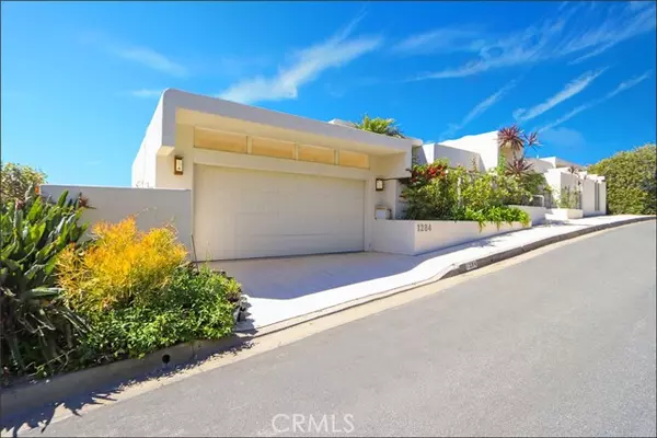 Laguna Beach, CA 92651,1284 Coronado DR