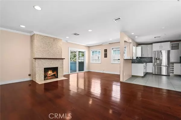 Northridge, CA 91324,8945 Baird AVE