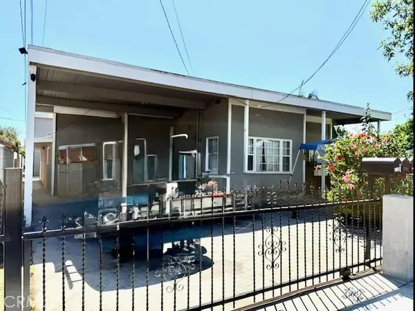 8746 Chester ST, Paramount, CA 90723
