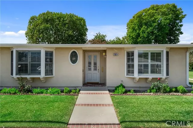 1561 Interlachen RD M10-260A, Seal Beach, CA 90740