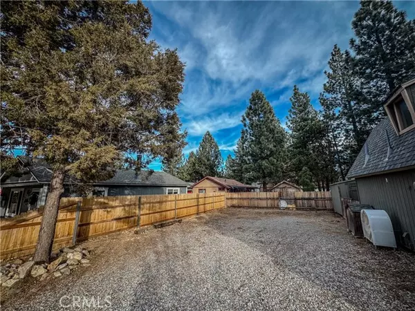 Big Bear City, CA 92314,820 A LN