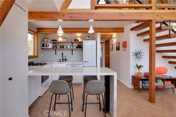 Arrowbear, CA 92382,2313 Birch DR