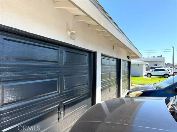 Anaheim, CA 92801,1723 W Francis DR